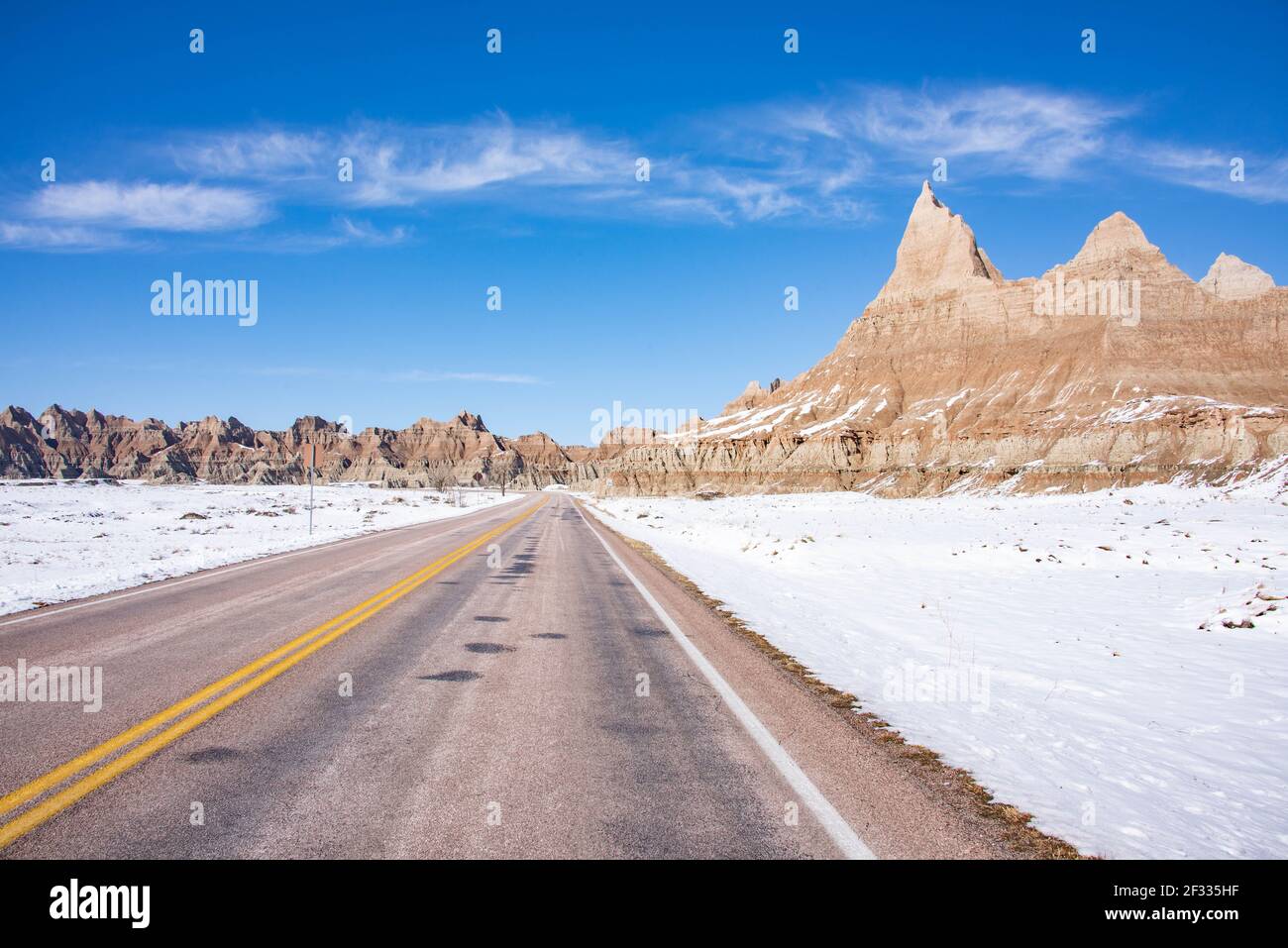 Badlands National Park in winter, South Dakota, U. S. A Stock Photo Alamy