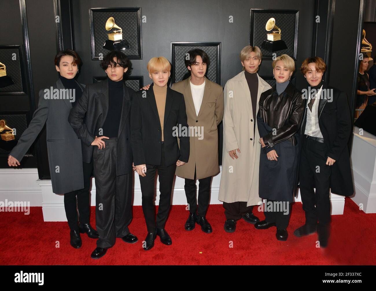 Bts v hi-res stock photography and images - Alamy