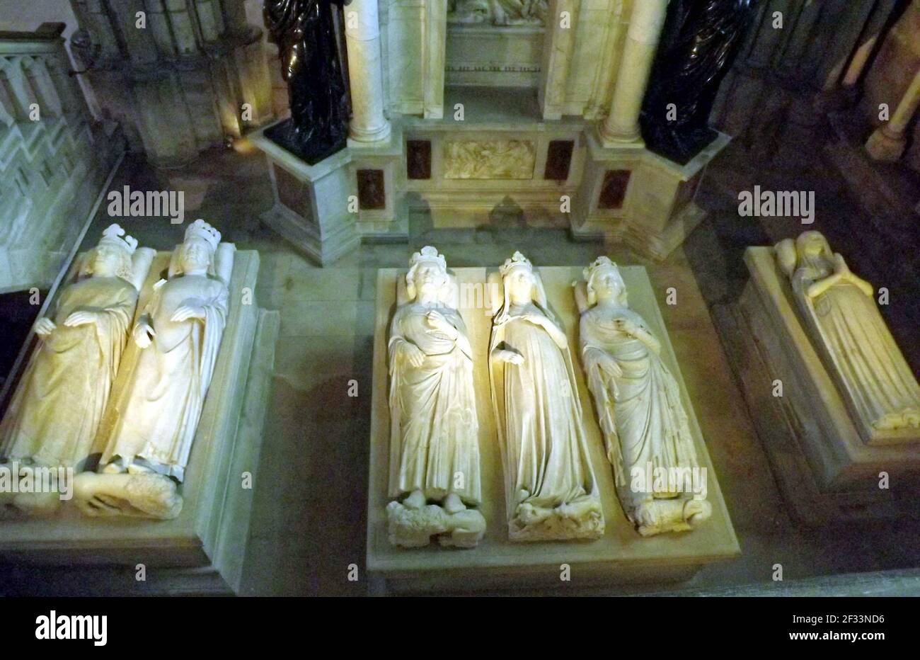 Basilique de Saint Denis, les gisants Stock Photo Alamy