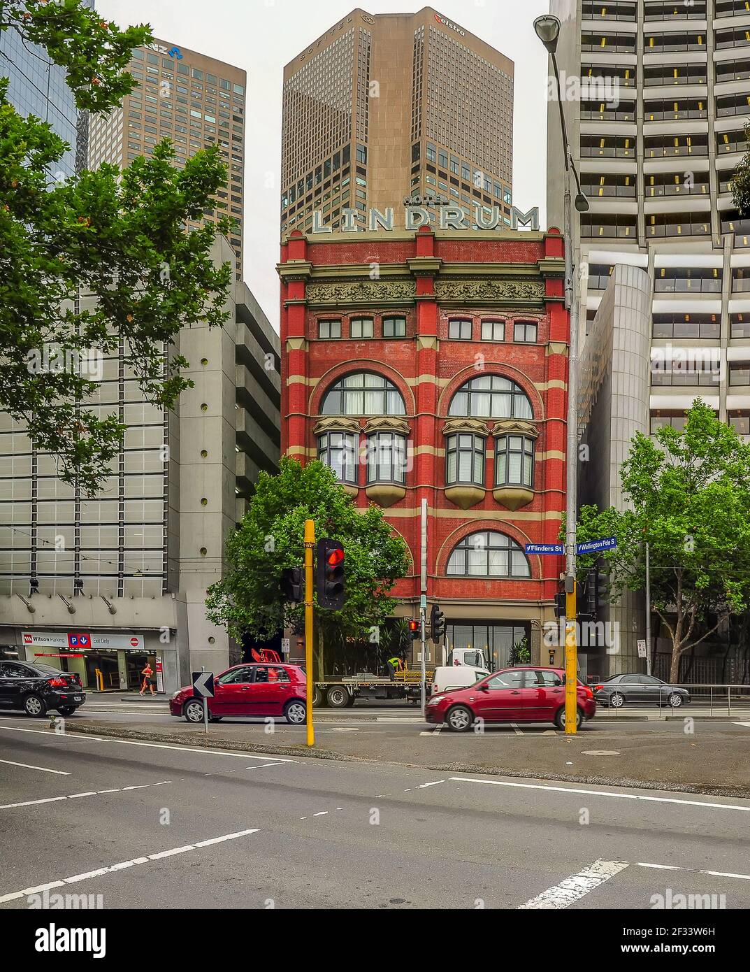 26 Flinders St, Melbourne VIC 3000, Australia December 18, 2013 Stock