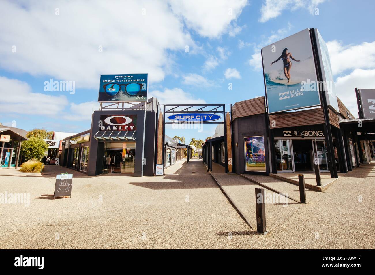 Surf shop australia hires stock photography and images Alamy