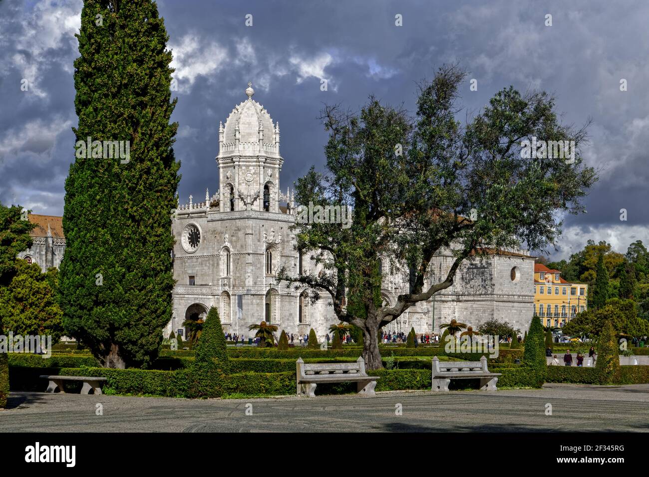 Mosteiro dos Jeronimos in Belem Stock Photo Alamy