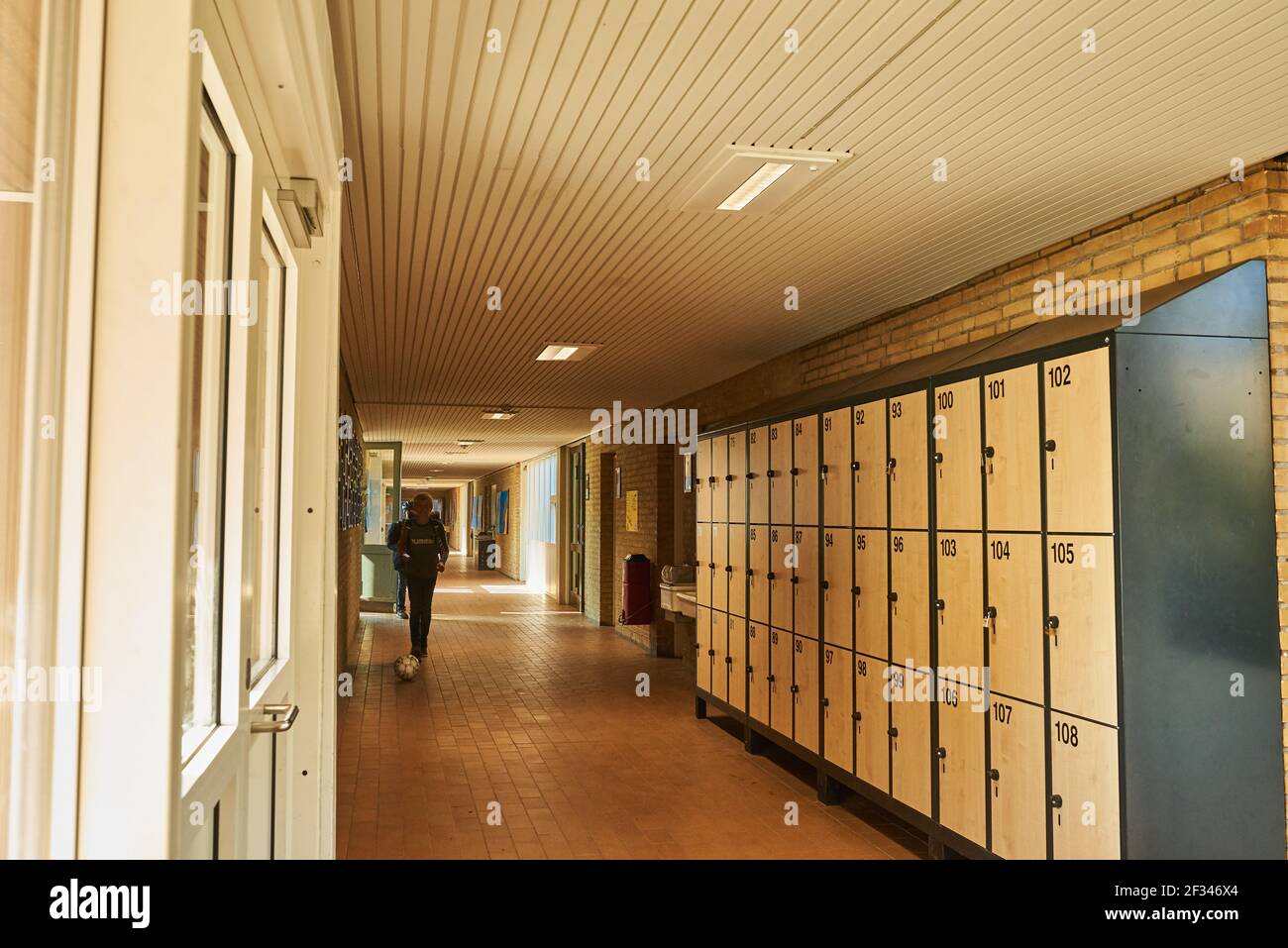 school lockers for students in a hallway Stock Photo