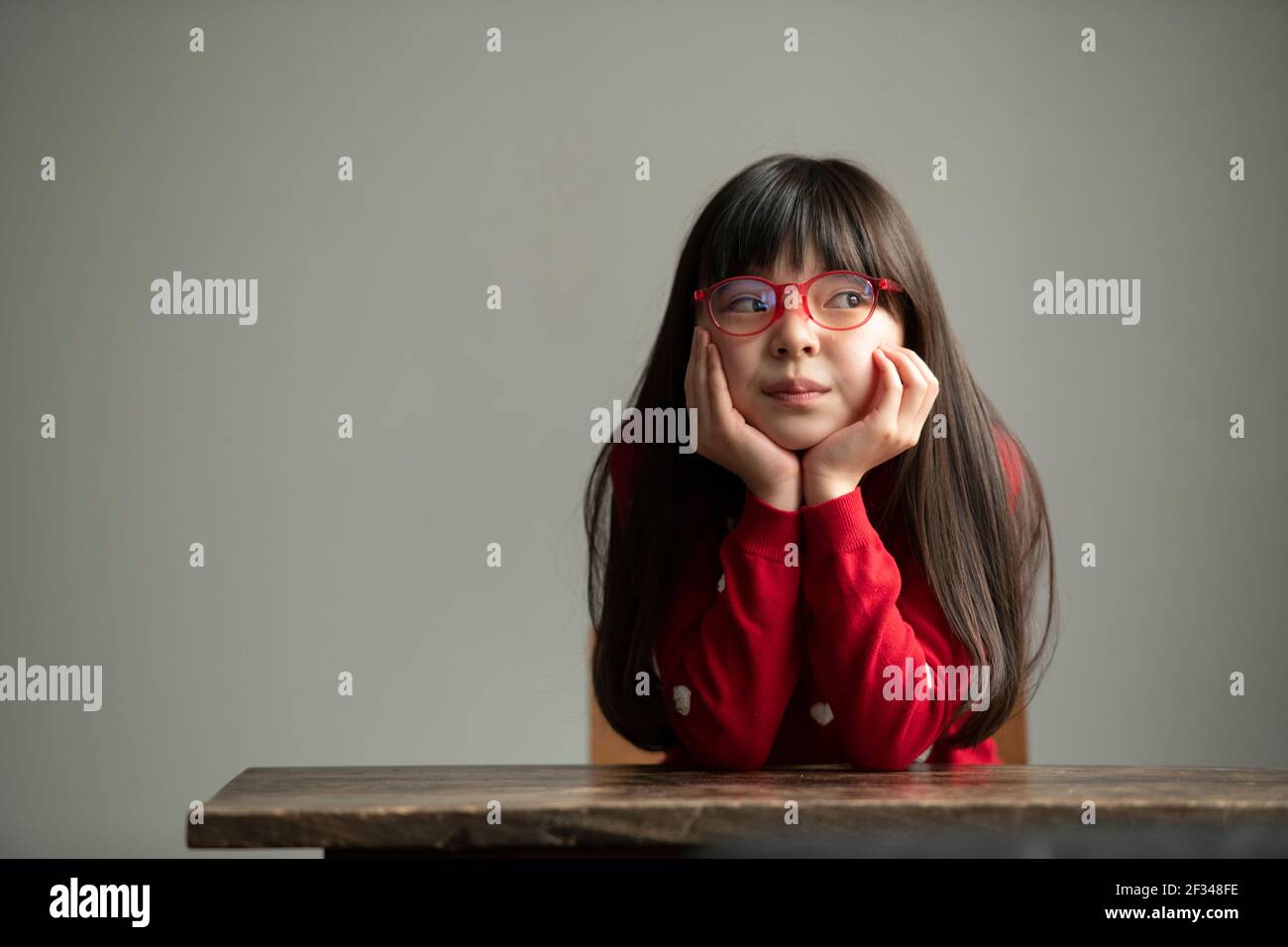Rest one chin on one hand hi-res stock photography and images - Alamy