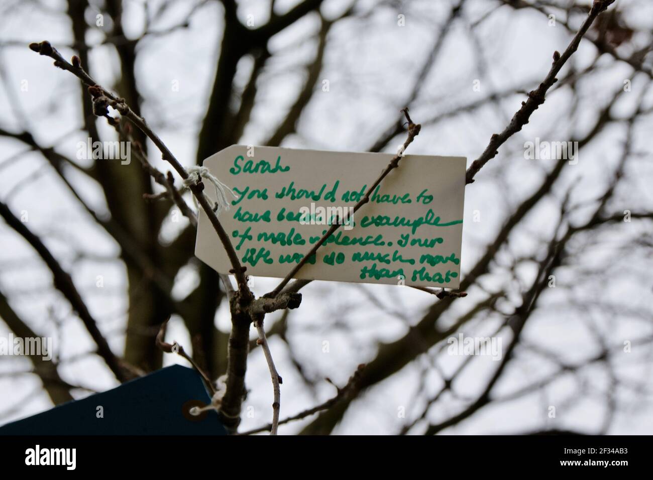 Messages to Sarah Everard placed in trees in Clapham Common Stock Photo