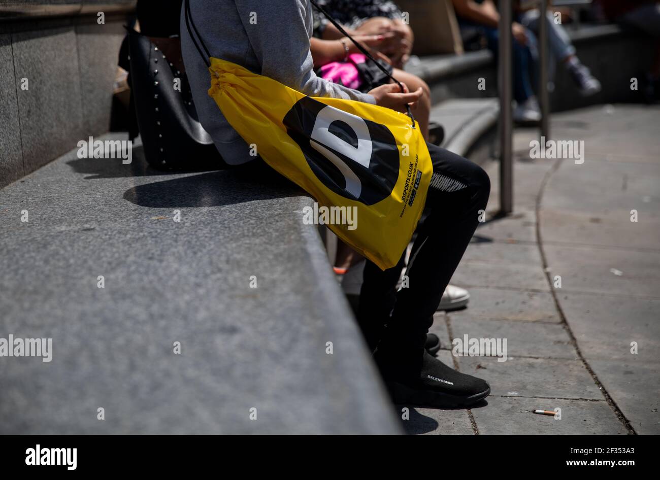 Jd shopping bag hi-res stock photography and images - Alamy