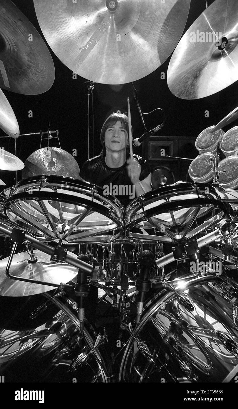 Terry bozzio hi-res stock photography and images - Alamy