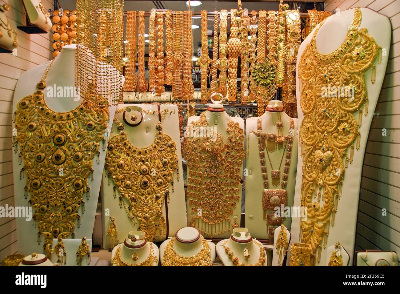 Где Купить Обувь В Дубае