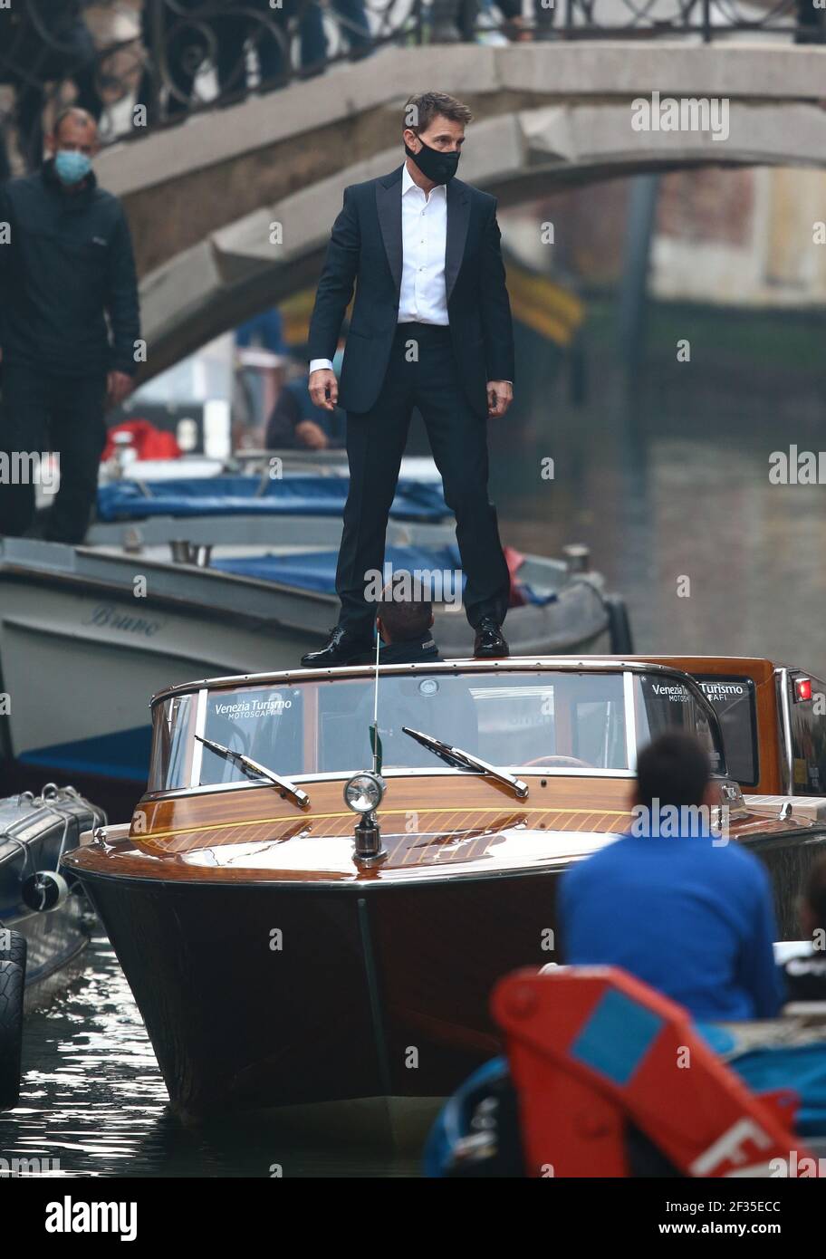 VENICE, ITALY - OCTOBER 20-21: Tom Cruise on the set of 'Mission: Impossible 7' October 20 and 21, 2020 in Venice, Italy Stock Photo