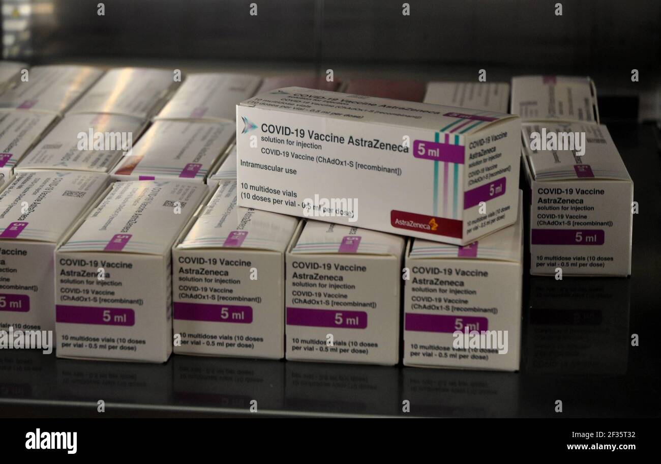 Photo Repertoire Italy 15th Mar 21 Palermo Vaccini Anticovid Astrazeneca At Villa Delle Ginestre Palermo 21 02 10 Alessandro Fucarini Ps The Photo Can Be Used In Compliance With The Context In Which It