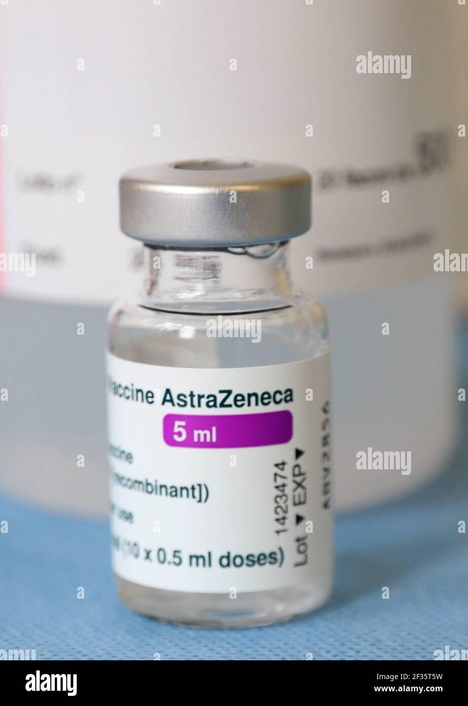 Photo Repertoire Italy 15th Mar 21 Milan Coronavirus Covid 19 Hospital Of Sesto San Giovanni Vaccination Campaign Astrazeneca Vaccine Health Nurse Milan 21 02 19 Francesco Rossi Ps The Photo