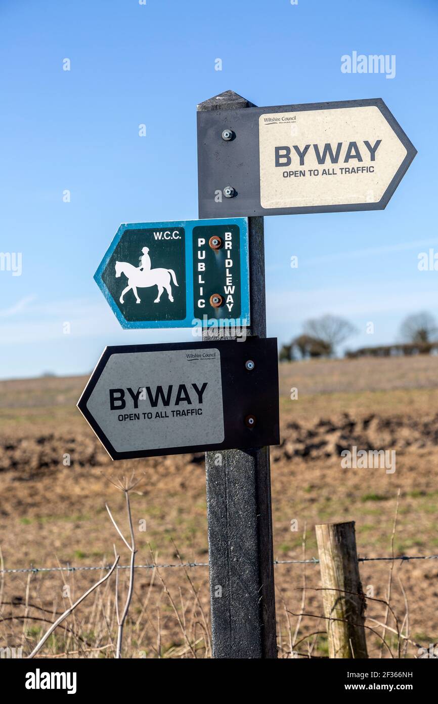 Byway and bridleway signpost showing public rights of way, Yatesbury ...