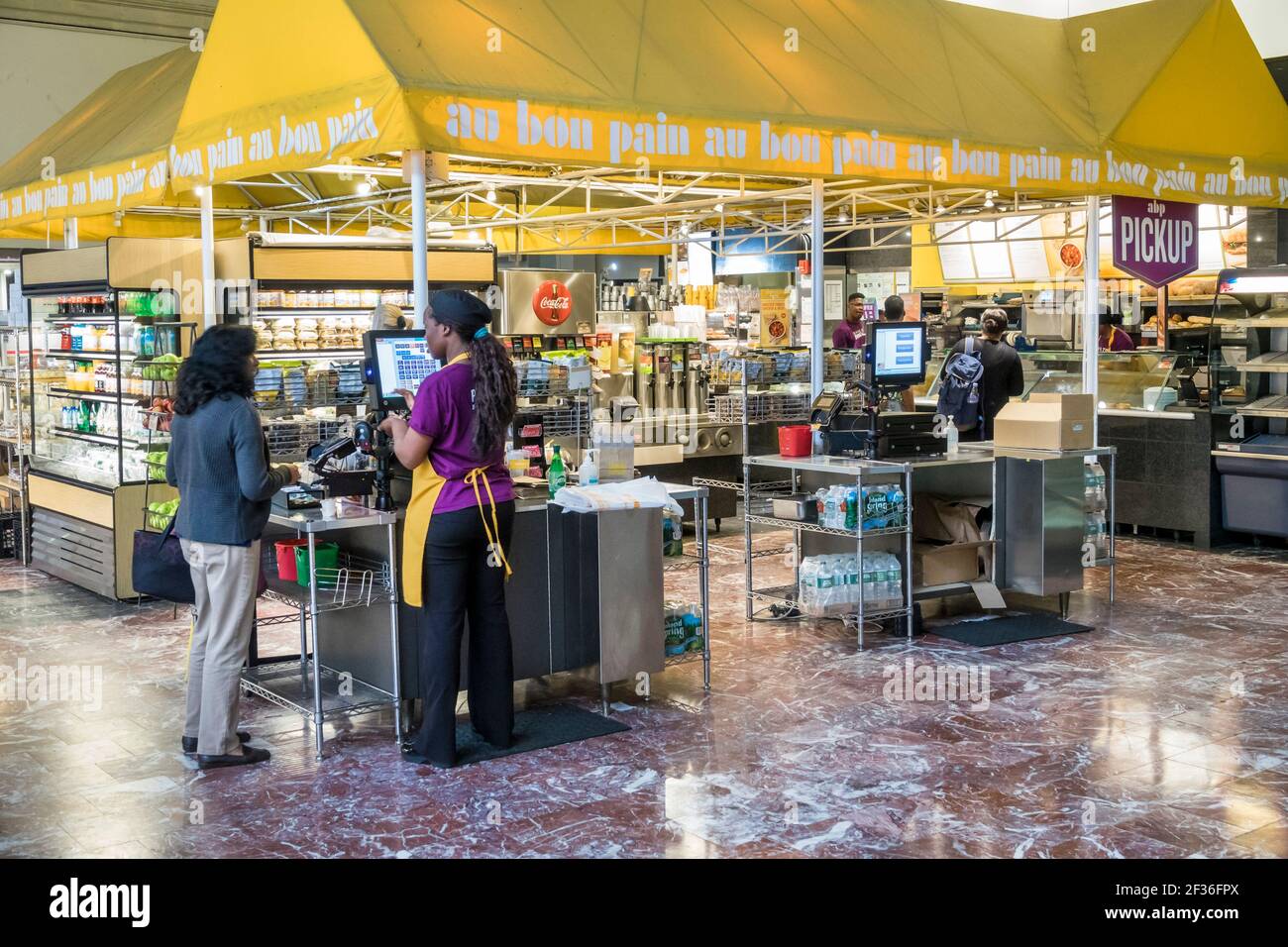 Union station food court washington dc hi res stock photography and Union station food court washington dc hi res stock photography and