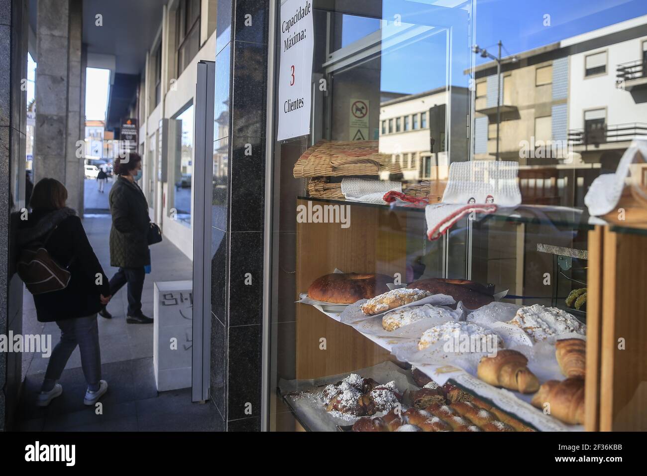 Póvoa de Varzim, 03/15/2021 Report on the lack of definition Coffee