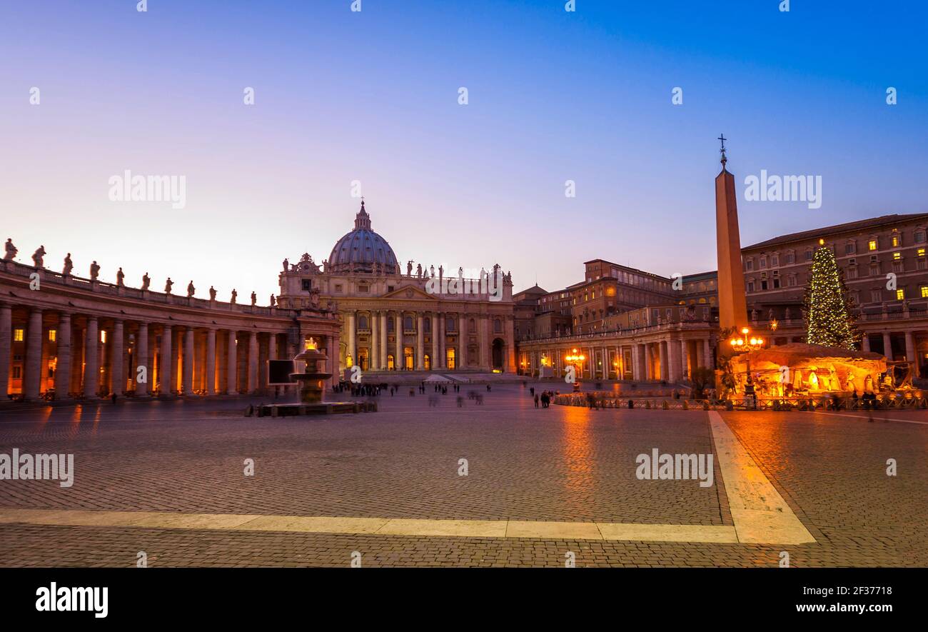 St. Peter's Basilica in Rome at night in the Vatican Stock Photo - Alamy