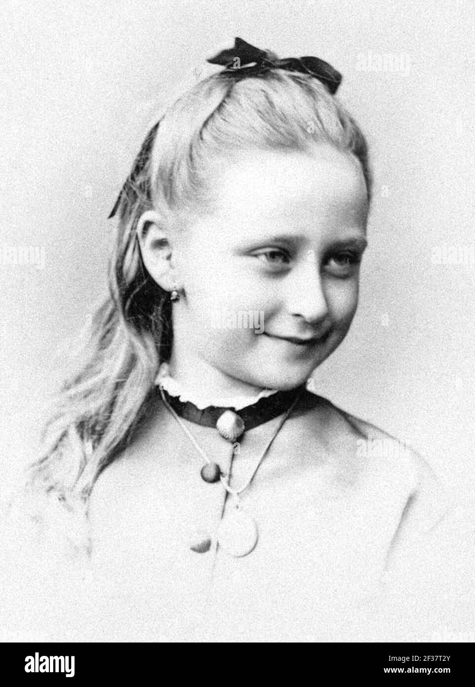 Princess Elisabeth of Hesse as a young girl 1871 Stock Photo - Alamy