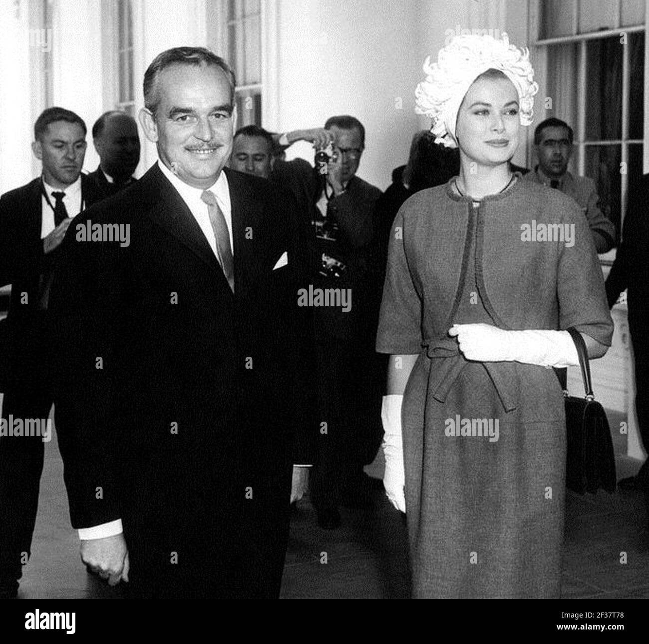 Prince rainier and princess grace hi-res stock photography and images ...