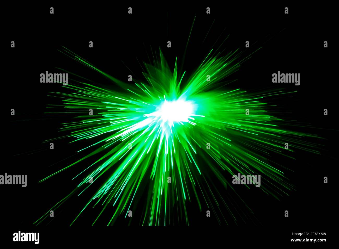 Cristalli di oligomero di tintura di fibre di poliestere, oblique  illuminazione trasmessa, x320 Foto stock - Alamy