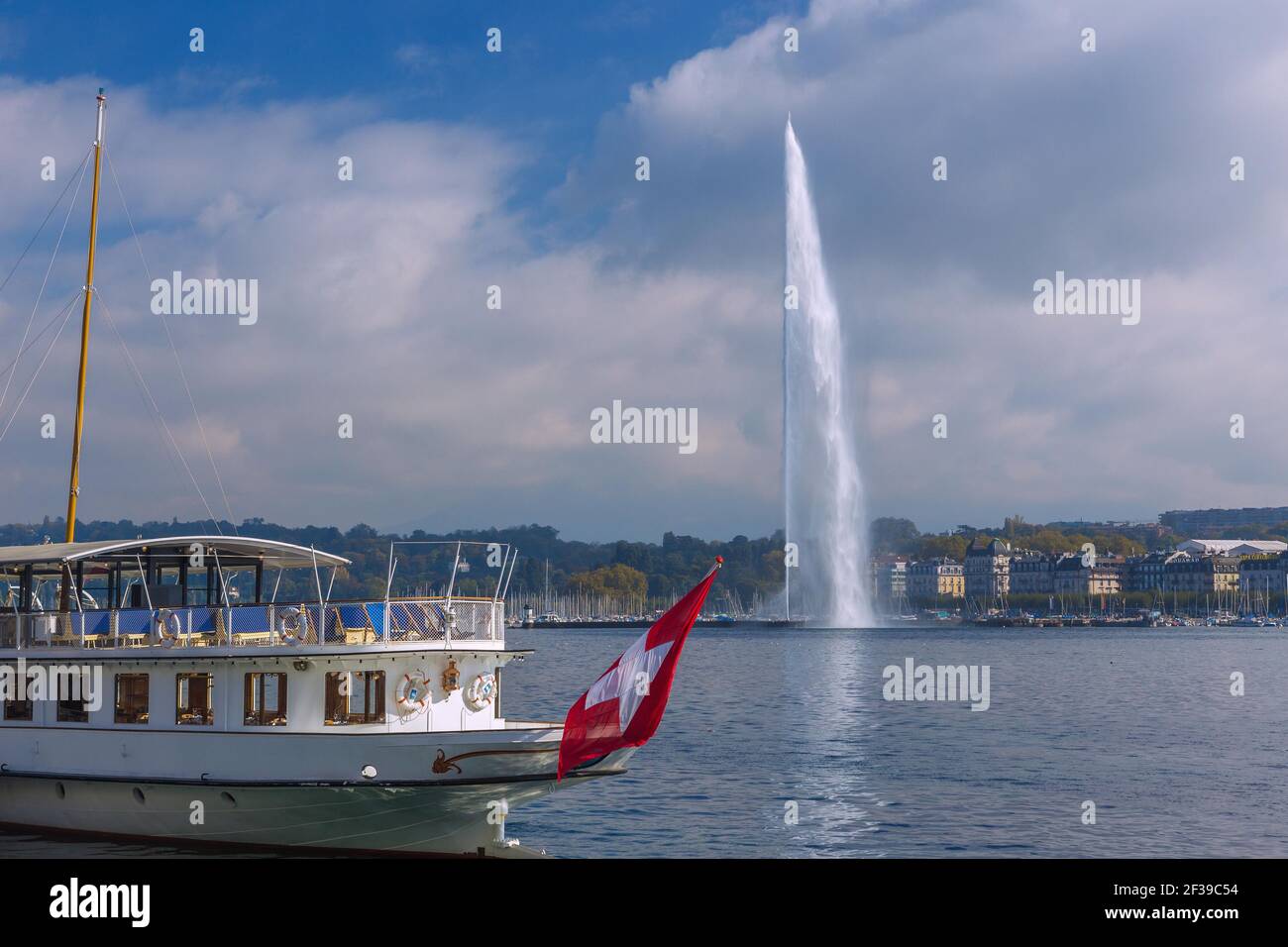 geography / travel, Switzerland, Geneva, restaurant ship at quay you Mont-Blanc with view towards jet , Additional-Rights-Clearance-Info-Not-Available Stock Photo