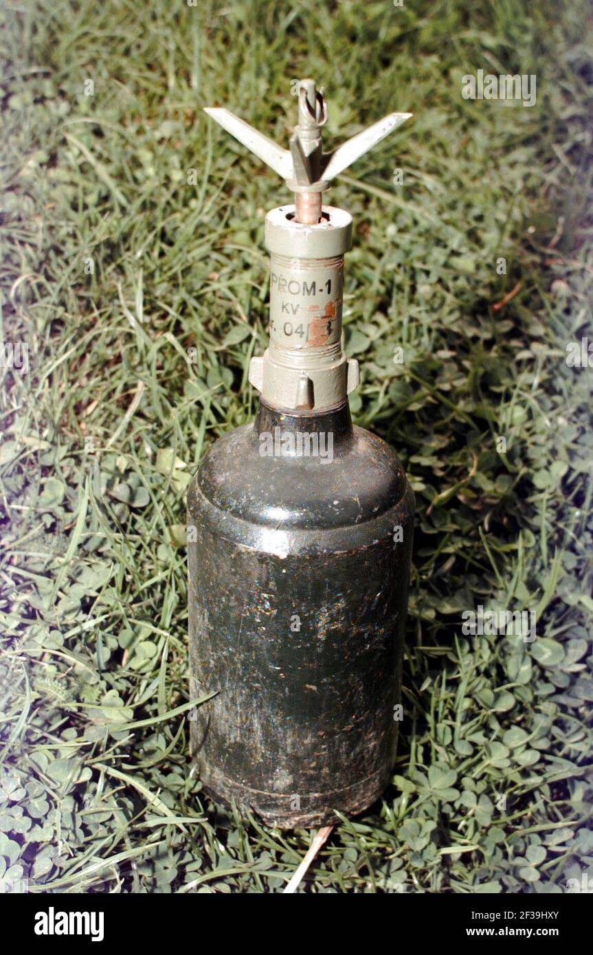 PROM1 bounding landmine Stock Photo Alamy