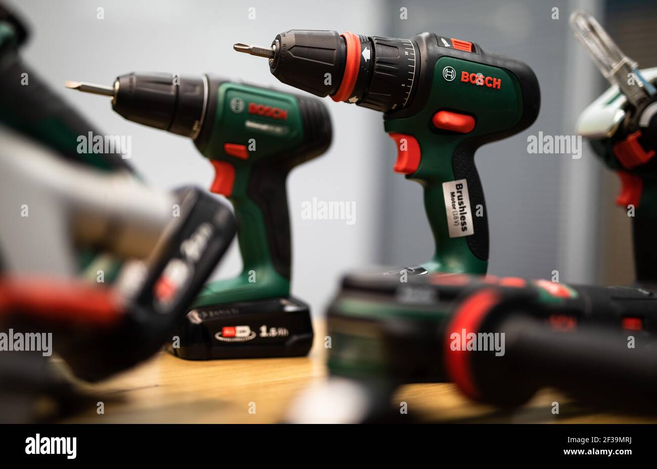 Bosch logo bosch tools hires stock photography and images Alamy