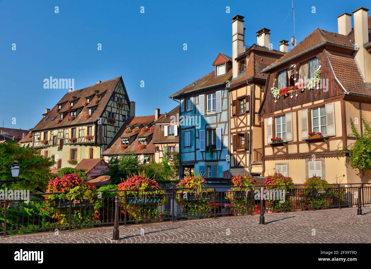 Colmar (north-eastern France): facades of half-timbered houses, traditional Alsatian houses, viewed from the bridge of the street “rue de Turenne” alo Stock Photo