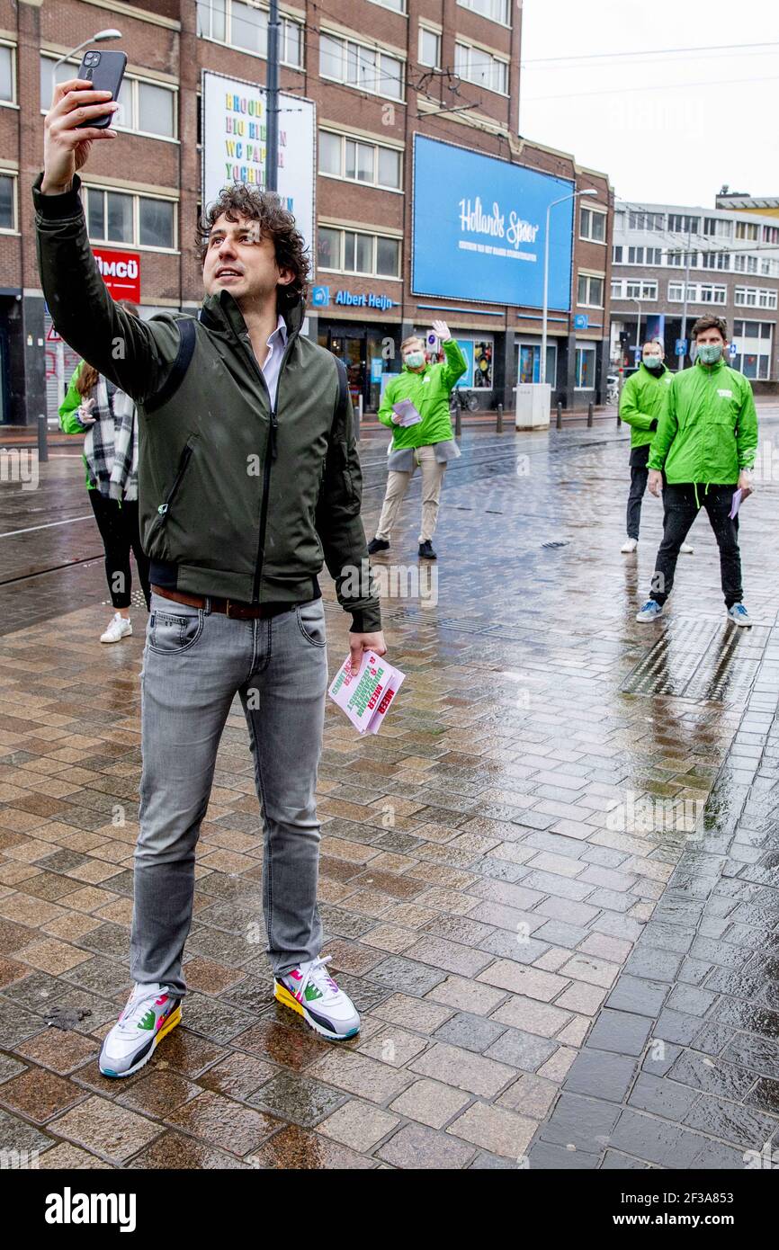 The Hague, Netherlands. 16th Mar, 2021. GroenLinks party leader Jesse  Klaver hands out flyers in The Hague, Netherlands on March 16, 2021. The  party takes part in the parliamentary elections on March
