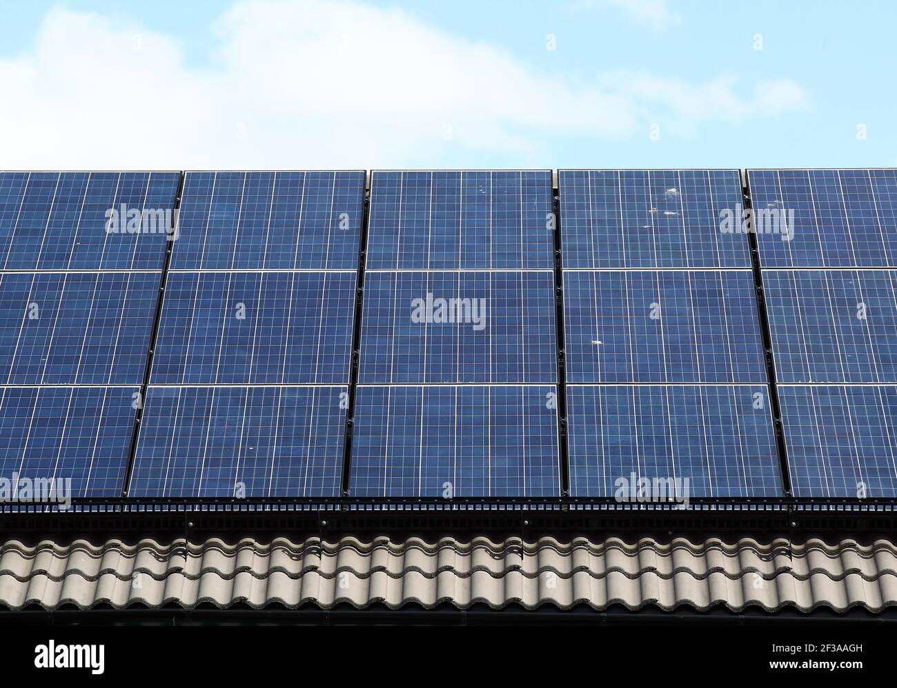 Solar cells on the roof hi-res stock photography and images - Alamy