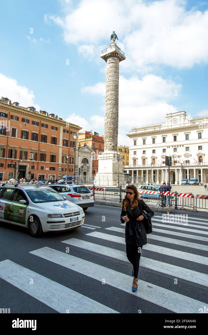 Colonna Square High Resolution Stock Photography and Images - Alamy
