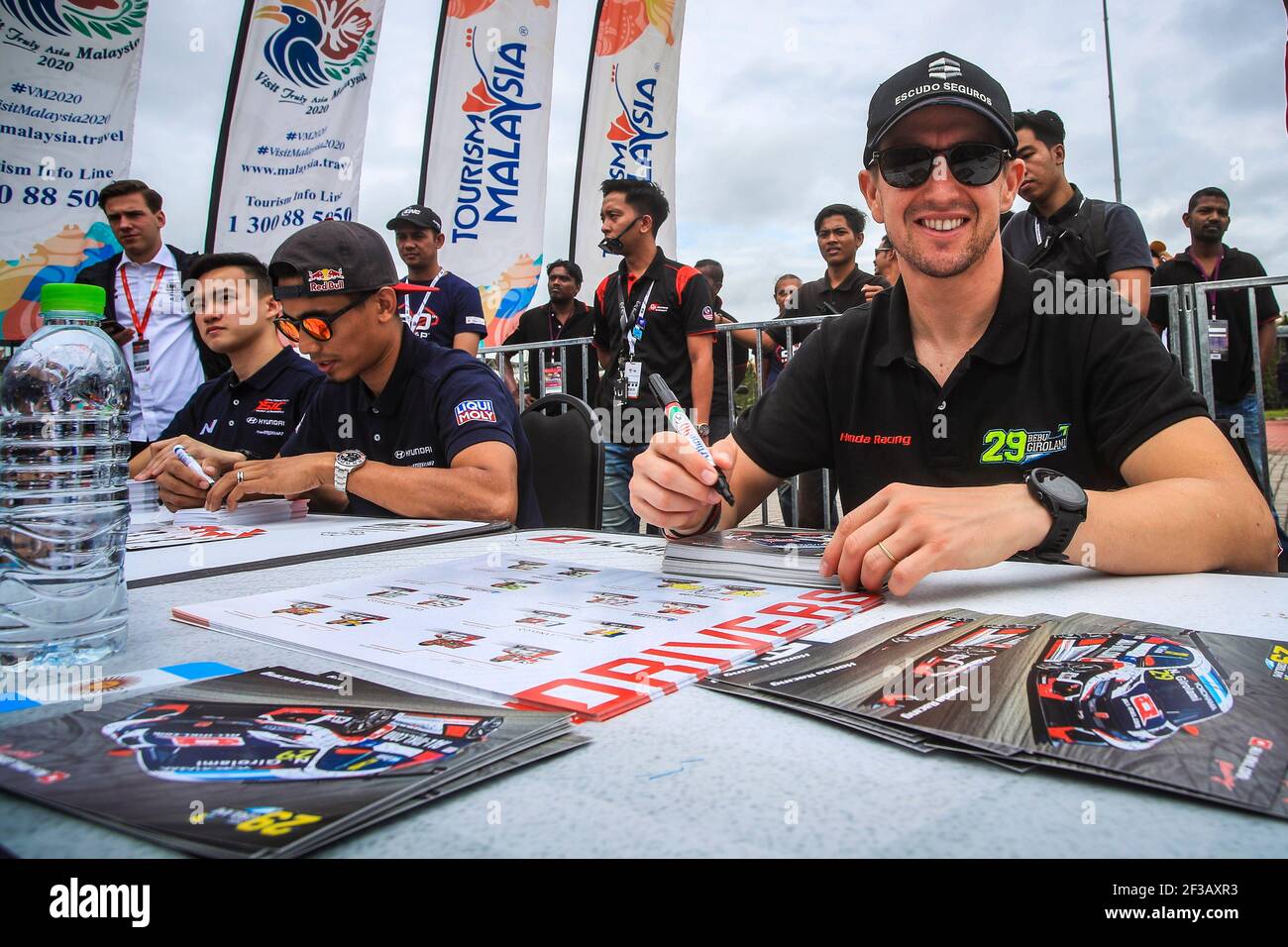 Motorsport honda hi res stock photography and images Page 8 Alamy