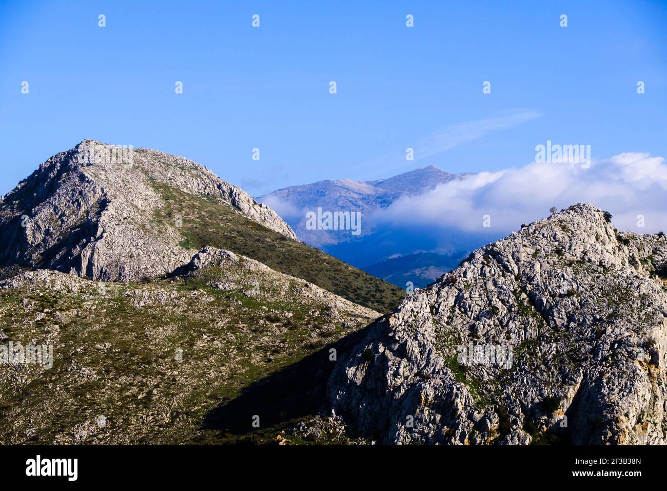 Maroma viewed between Cuna and Carona. Hiking Tajo de la U trail above Zafarraya pass, Andalucía, Spain, Europe Stock Photo