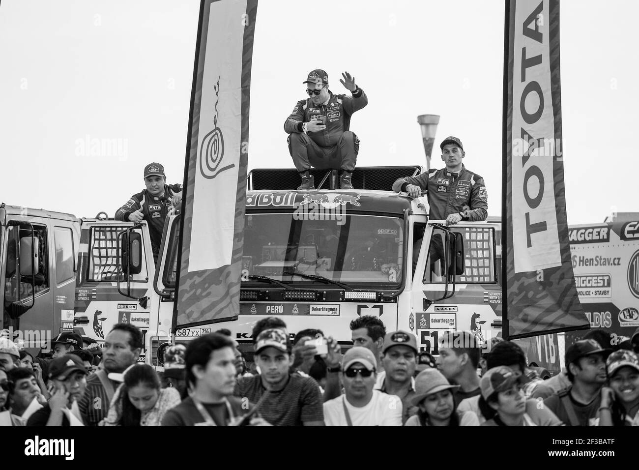 Camion Black And White Stock Photos Images Alamy