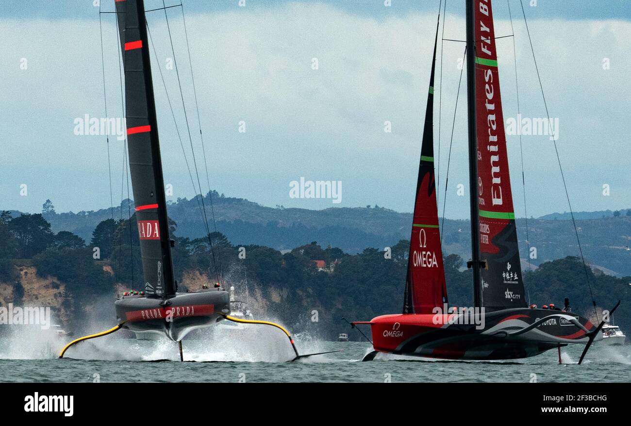 Auckland, New Zealand, 16 March, 2021 -  Defender's  Emirates Team New Zealand (ETNZ), skippered by Peter Burling on Te Rehutai and Italian challengers Luna Rossa Prada Pirelli, co-helmed by Jimmy Spithill and Francesco Bruni on Luna Rossa, during Day 6, Race 9, of the 36th America's Cup.  Credit: Rob Taggart/Alamy Live News Stock Photo