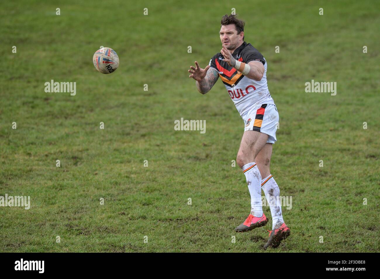 Danny Brough of Bradford Bulls in action during the game Stock Photo