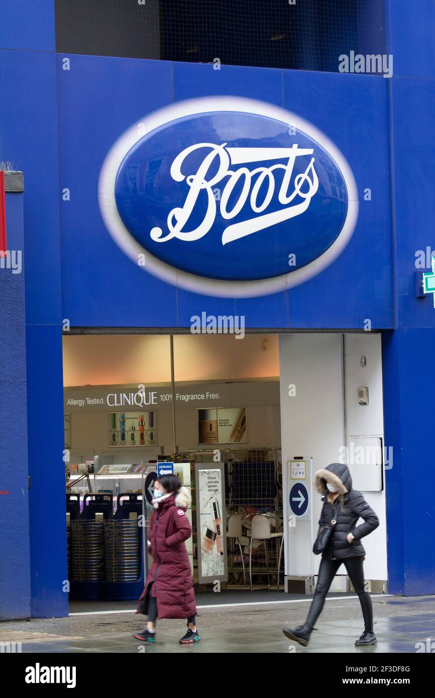 Boots 100 hotsell oxford street