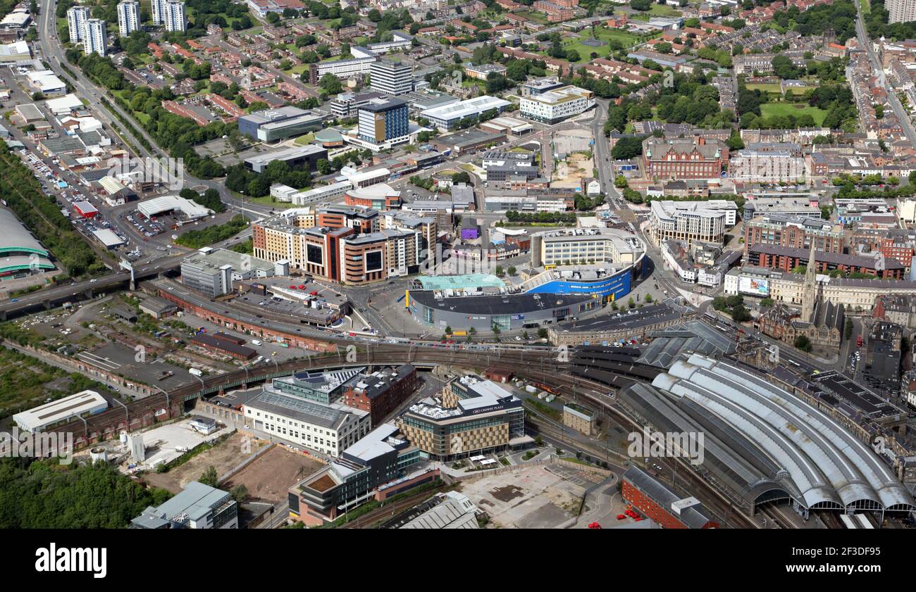 aerial view of Newcastle upon Tyne with the Railway Station, Life Science Centre and Newcastle College all prominent Stock Photo