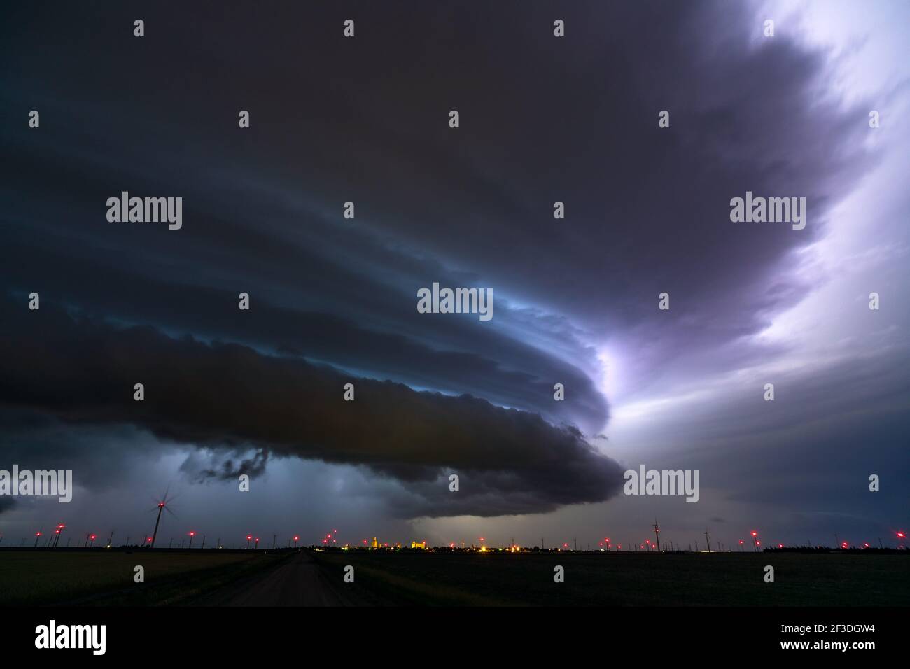 Severe weather with supercell thunderstorm clouds in Spearville, Kansas
