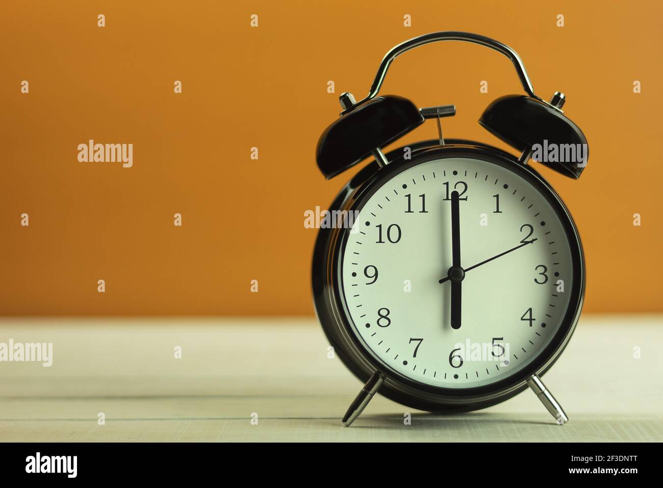 Alarm clock 6 am hires stock photography and images Alamy