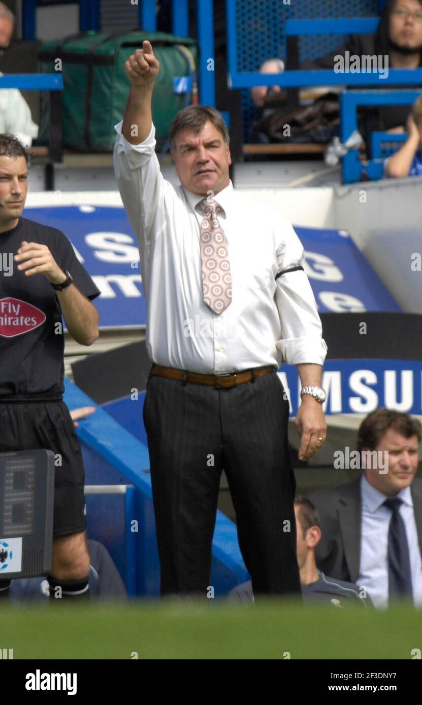 CHELSEA V BOLTON. SAM ALLARDYCE THE BOLTON MANAGER DURING HIS FINAL GAME IN CHARGE.  28/4/07 PICTURE DAVID ASHDOWNPREMIERSHIP FOOTBALL Stock Photo