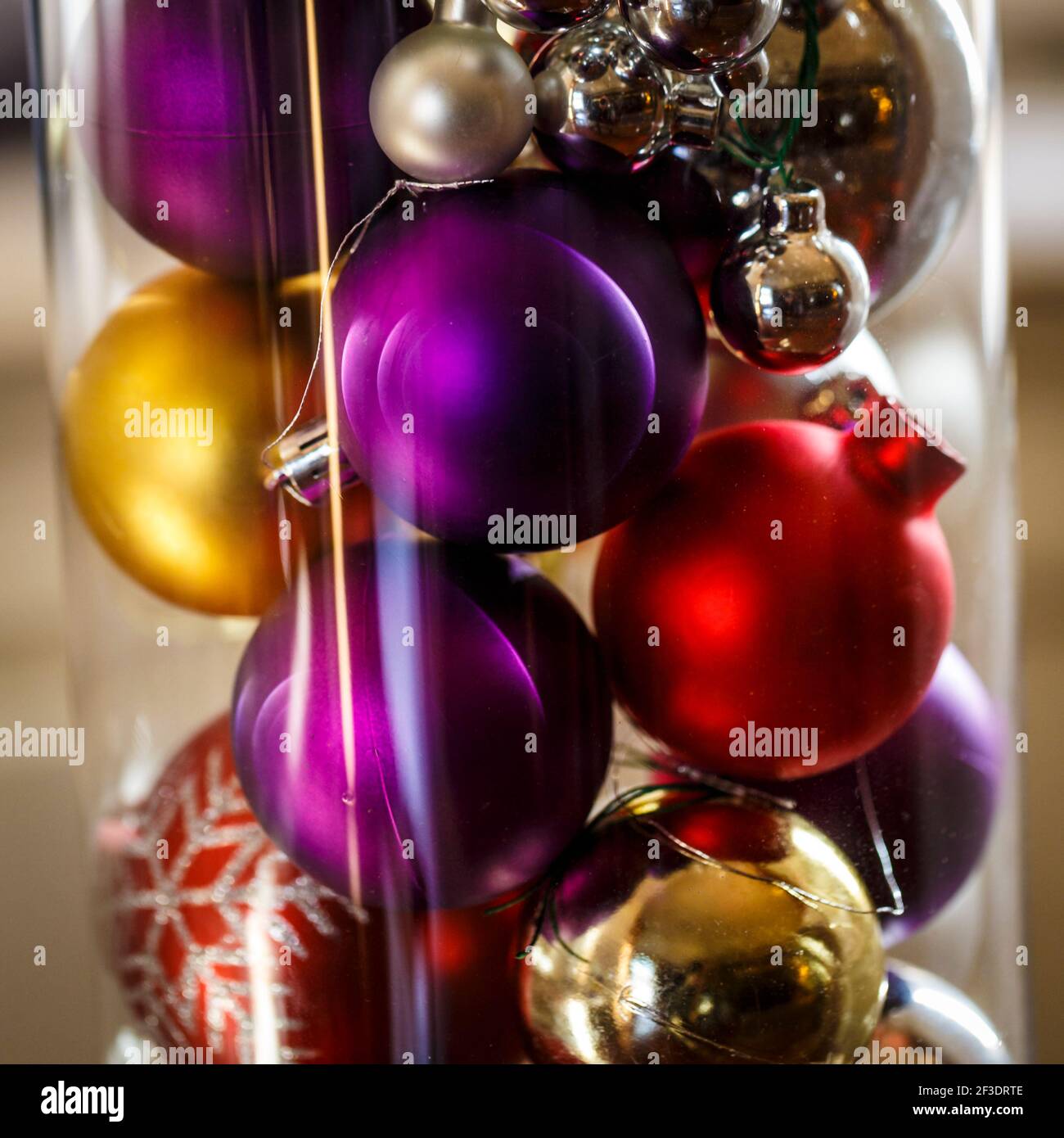 Seasonal Christmas decorations, coloured baubles Stock Photo Alamy