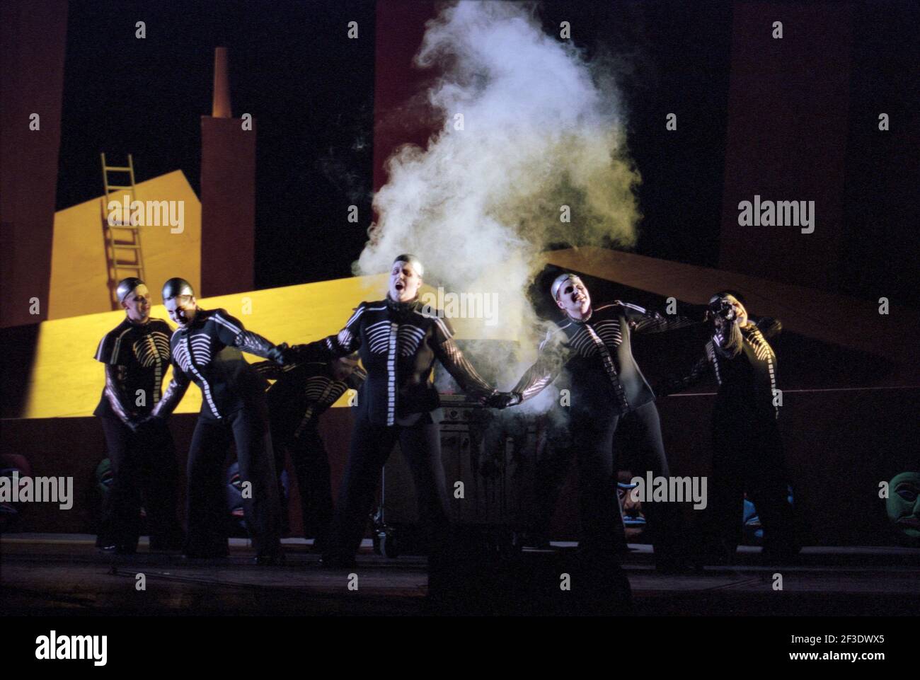 Valkyrie prepare to boil human limbs in DIE WALKURE by Wagner at the The Royal Opera, Covent Garden, London WC2  30/09/1996  conductor: Bernard Haitink  design: Nigel Lowery  lighting: Pat Collins  director: Richard Jones Stock Photo