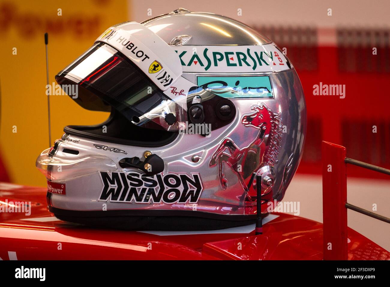 VETTEL Sebastian (ger), Scuderia Ferrari SF71H, portrait, Helmet during  2018 F1 Tests at Abu Dhabi, UAE, on november 27th 2018 - Photo Sebastiaan  Rozendaal / DPPI Stock Photo - Alamy