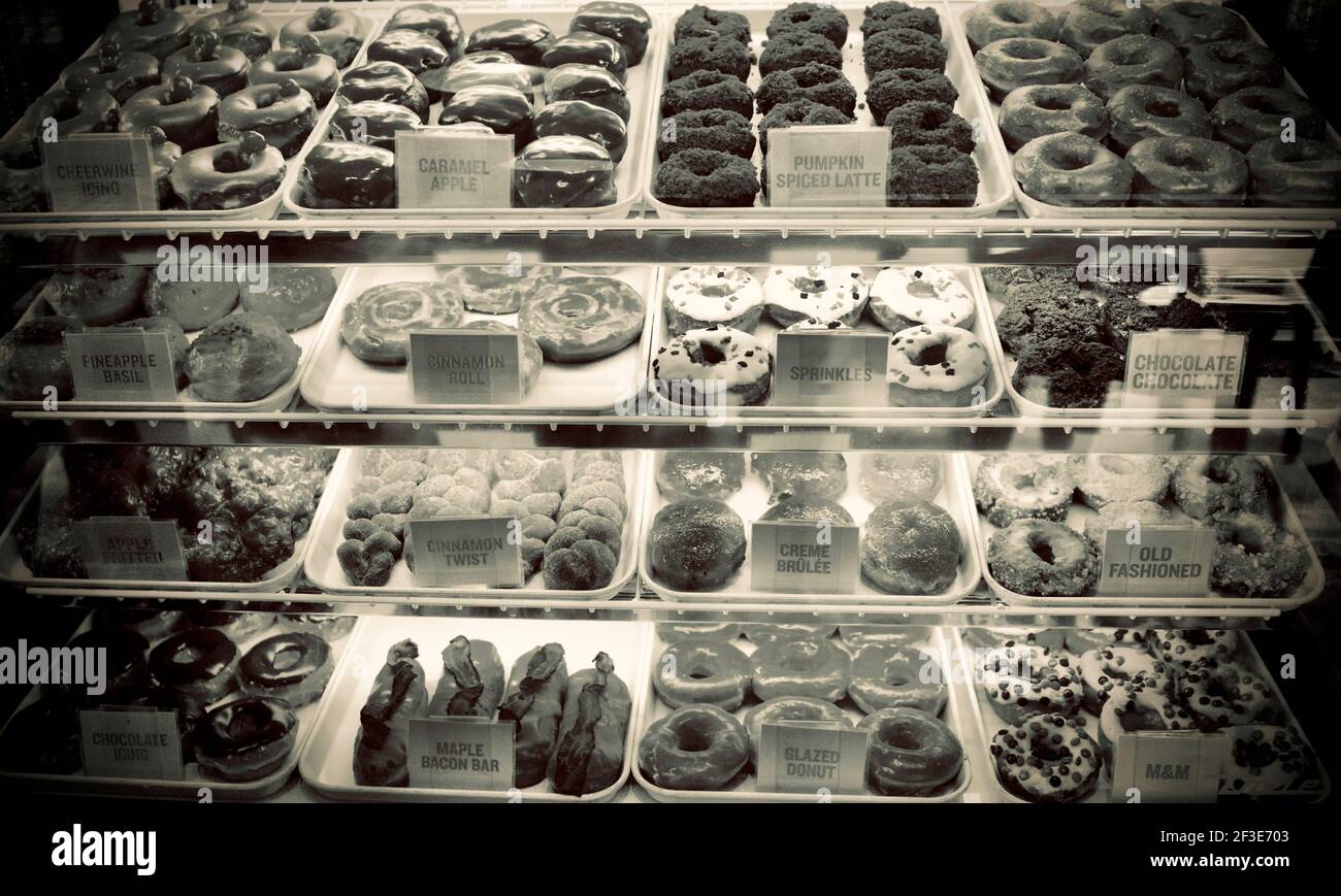 Rise Donuts and Chicken Sandwiches on Southern Biscuits, Durham, North Carolina, USA Stock Photo