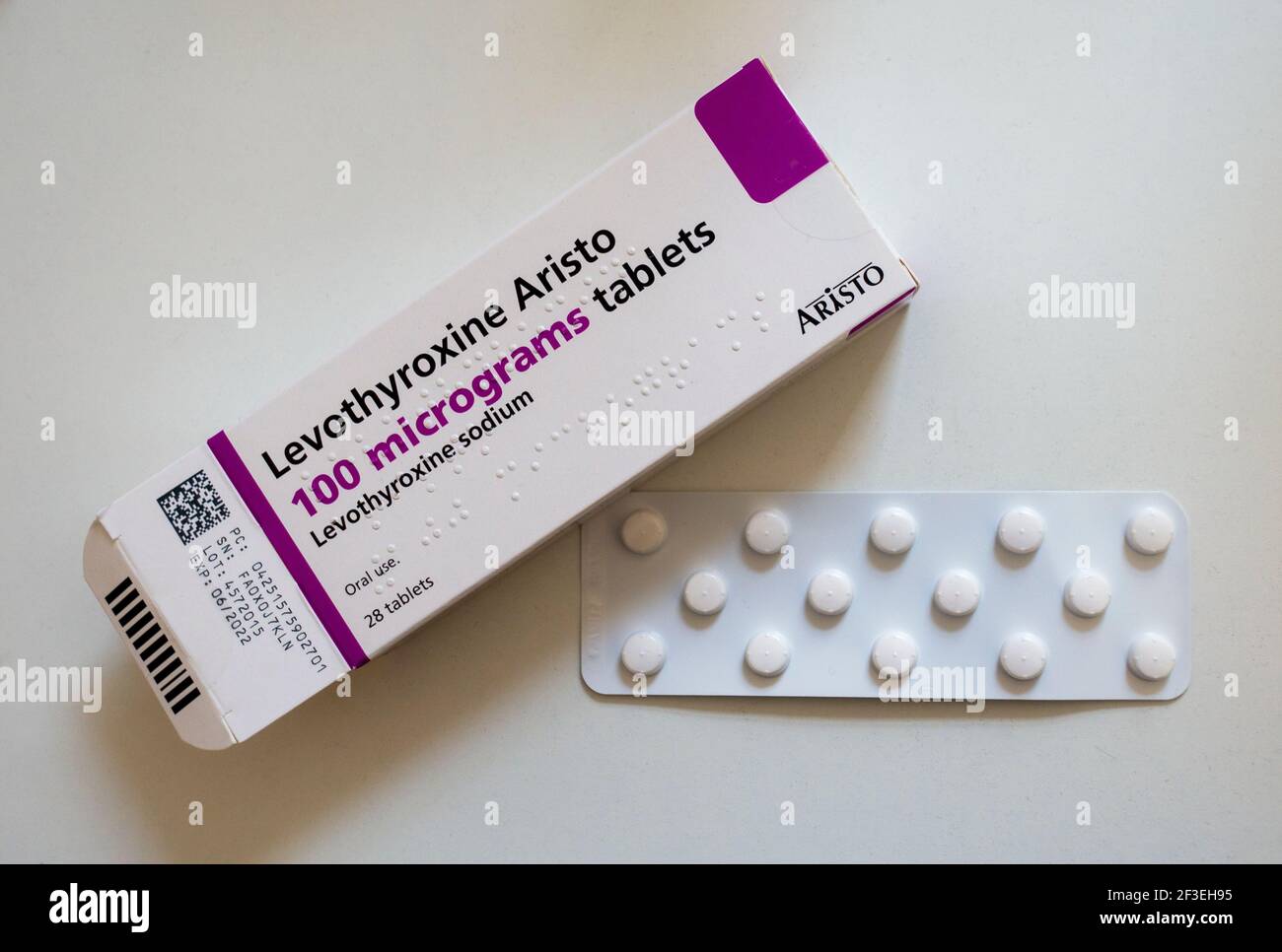 Levothyroxine Aristo 100 mcg tables Stock Photo - Alamy