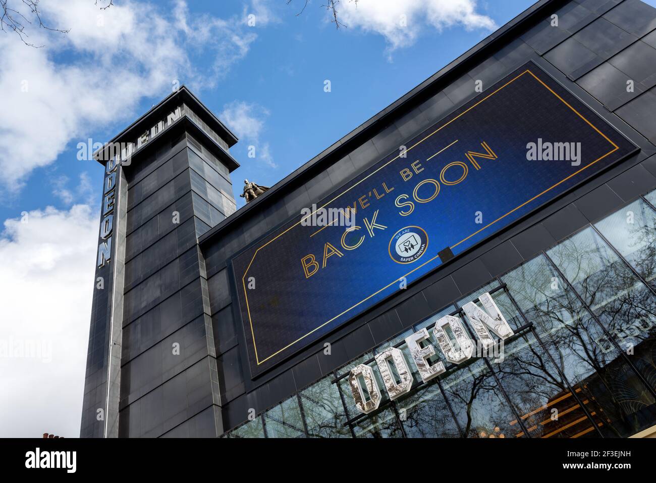 Closed Odeon Cinema with Back Soon sign during COVID-19 Pandemic, Leicester Square, London Stock Photo