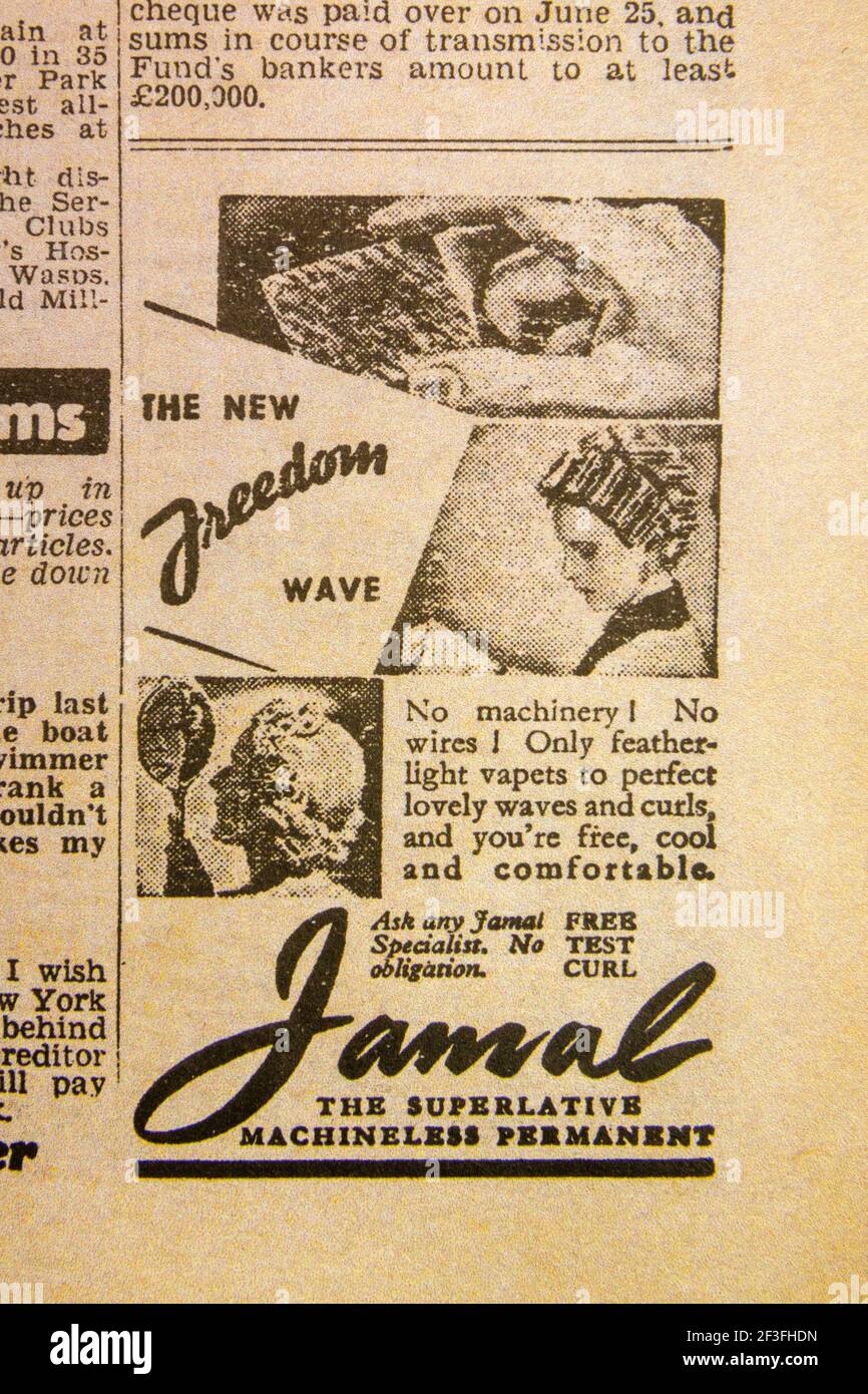 Advert for Jamal hair styling curlers in the Daily Sketch newspaper (replica), 29th August 1940 (during the Blitz). Stock Photo