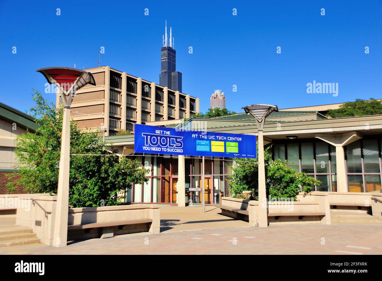 Ui Chicago Chicago, Illinois, USA. The University of Illinois at Chicago campus ...