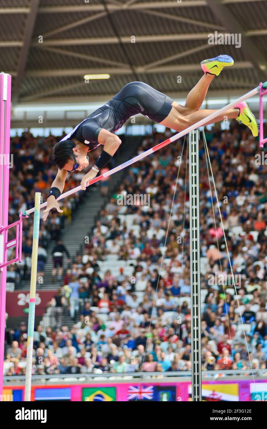 Seito Yamamoto (Japan). Pole Vault men, Qualification round. IAAF World