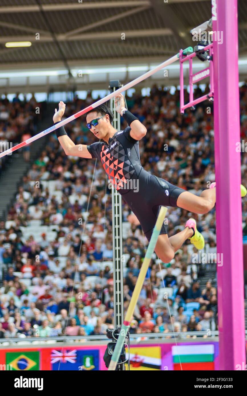 Seito Yamamoto (Japan). Pole Vault men, Qualification round. IAAF World