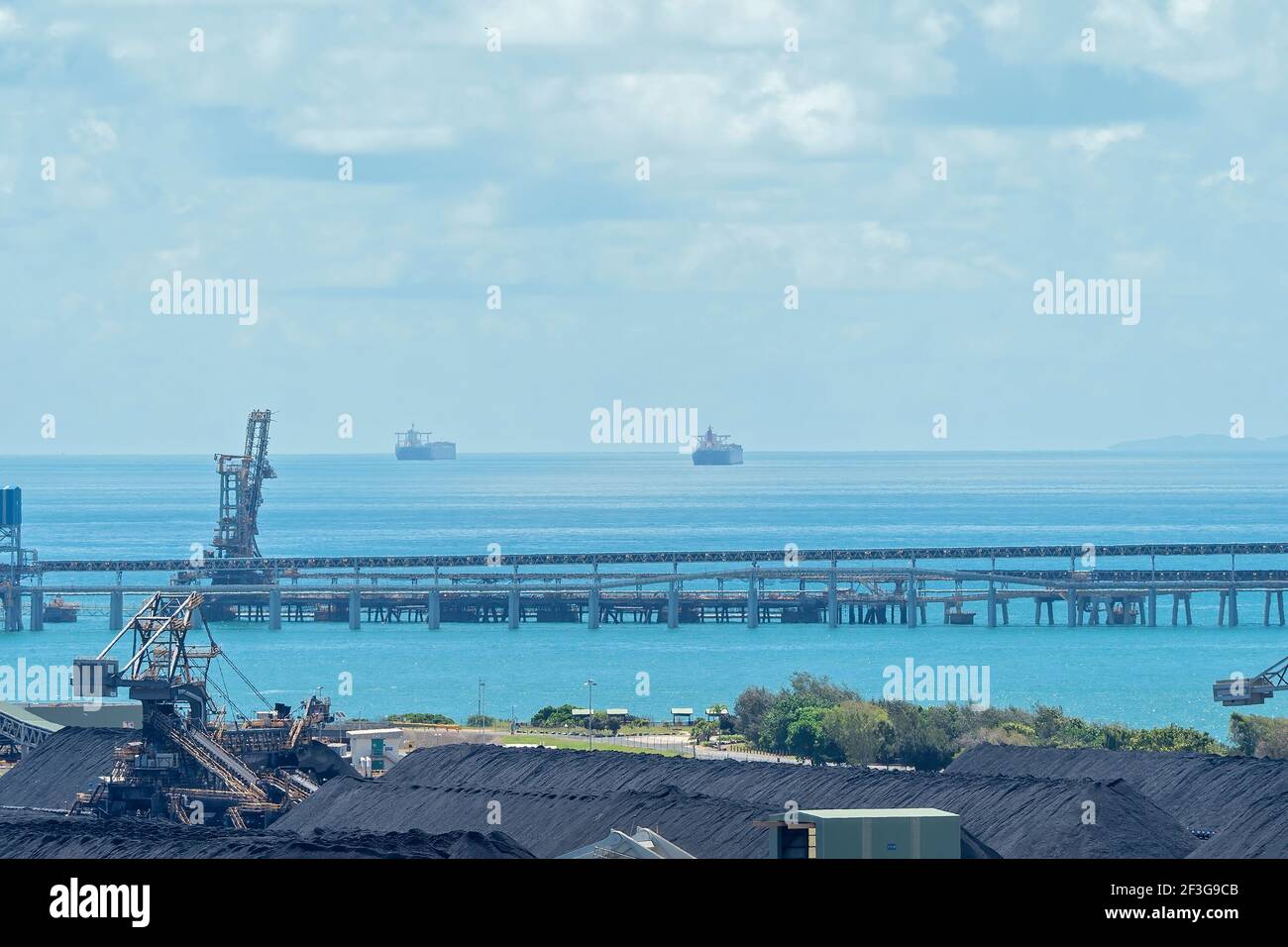 Hay point coal terminal hires stock photography and images Alamy